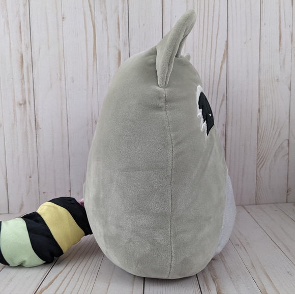 Kellytoy Squishmallows Max the Raccoon Gray Black Rainbow New with Tags 12" - Picture 4 of 11